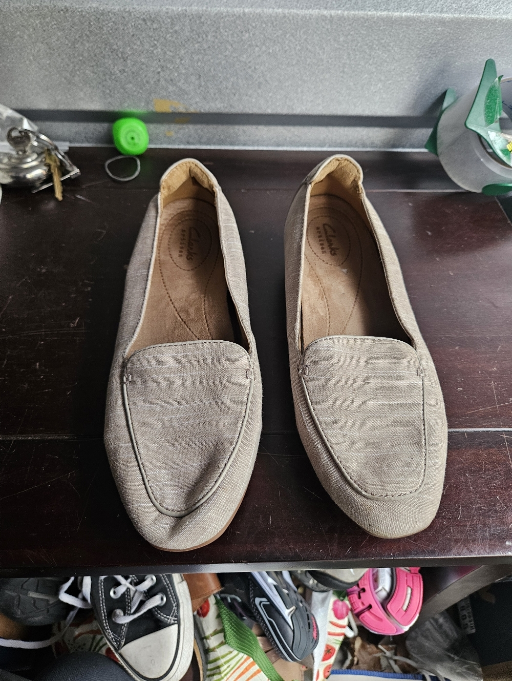 Clarks Artisan Keesha Luca Womens 7.5 W Beige Fabric Textured Slip On Loafers
